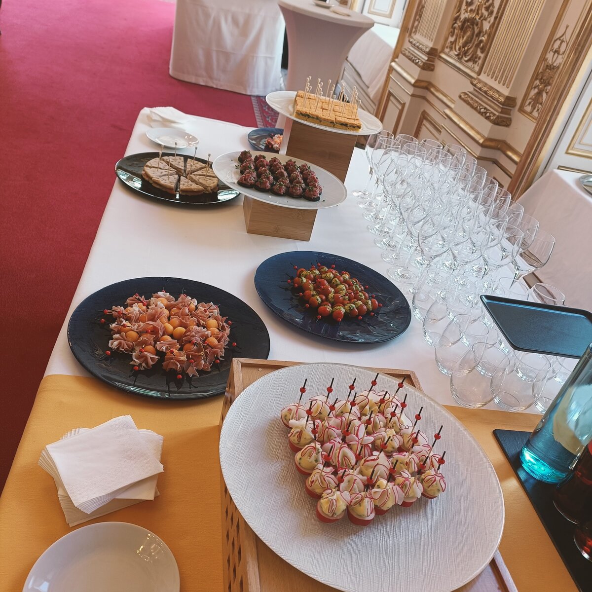 Mise en place buffet réception halal