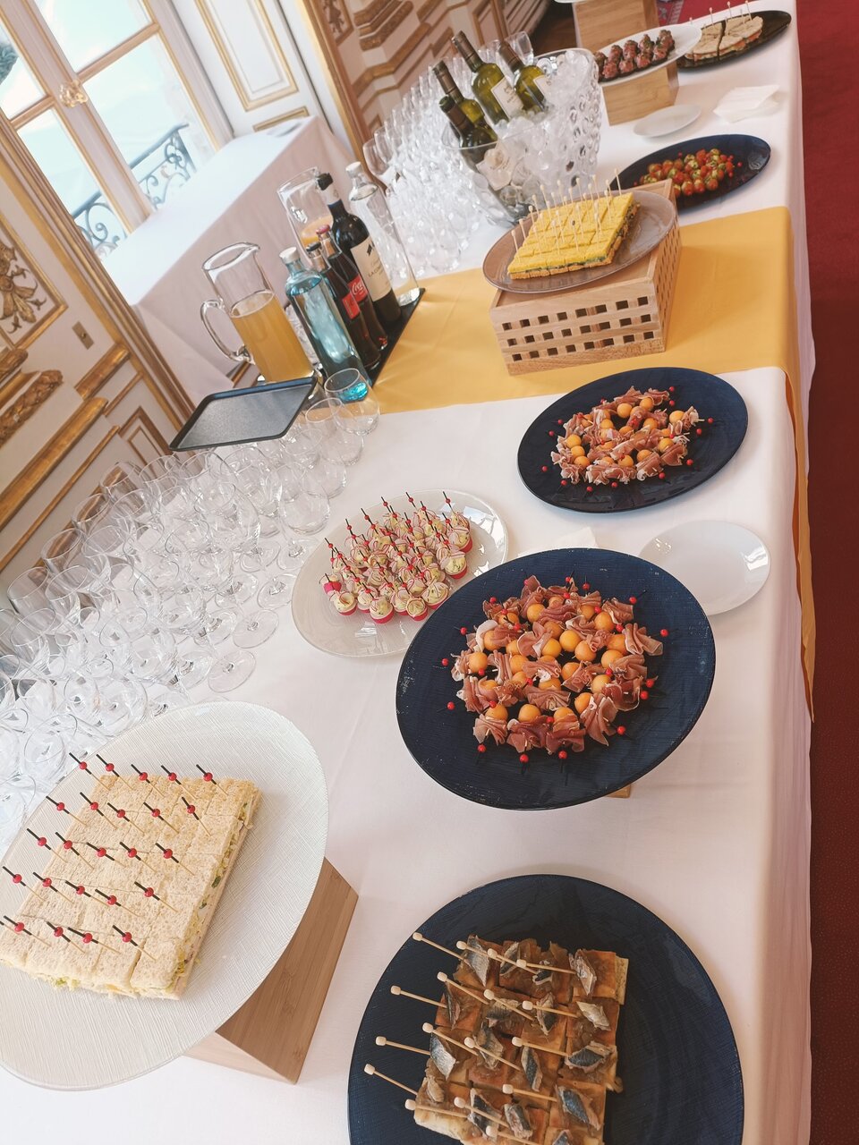 Buffet de réception halal avec dressage signature